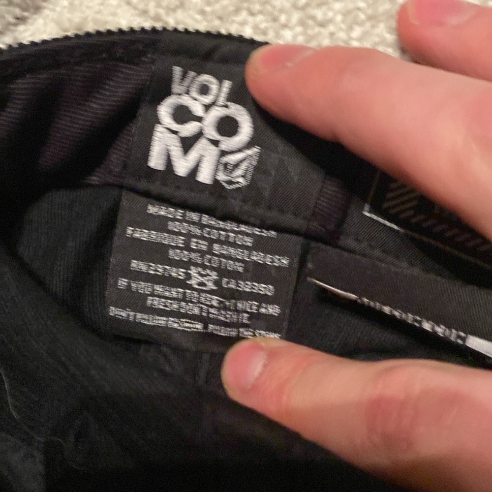 CLASSIC RARE VOLCOM HAT ORIGINAL - Picture 4 of 5